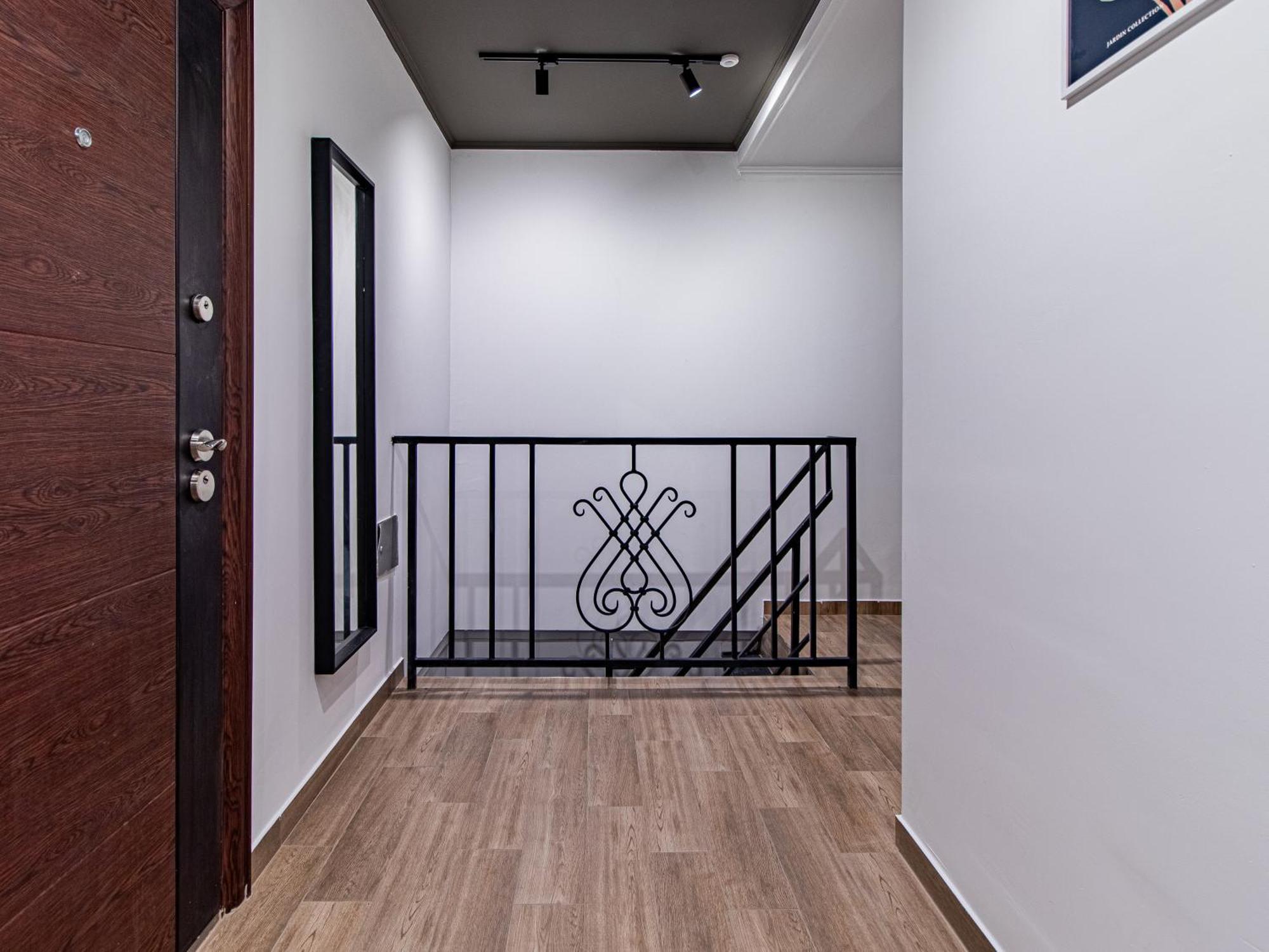 Nevsky Loft - *